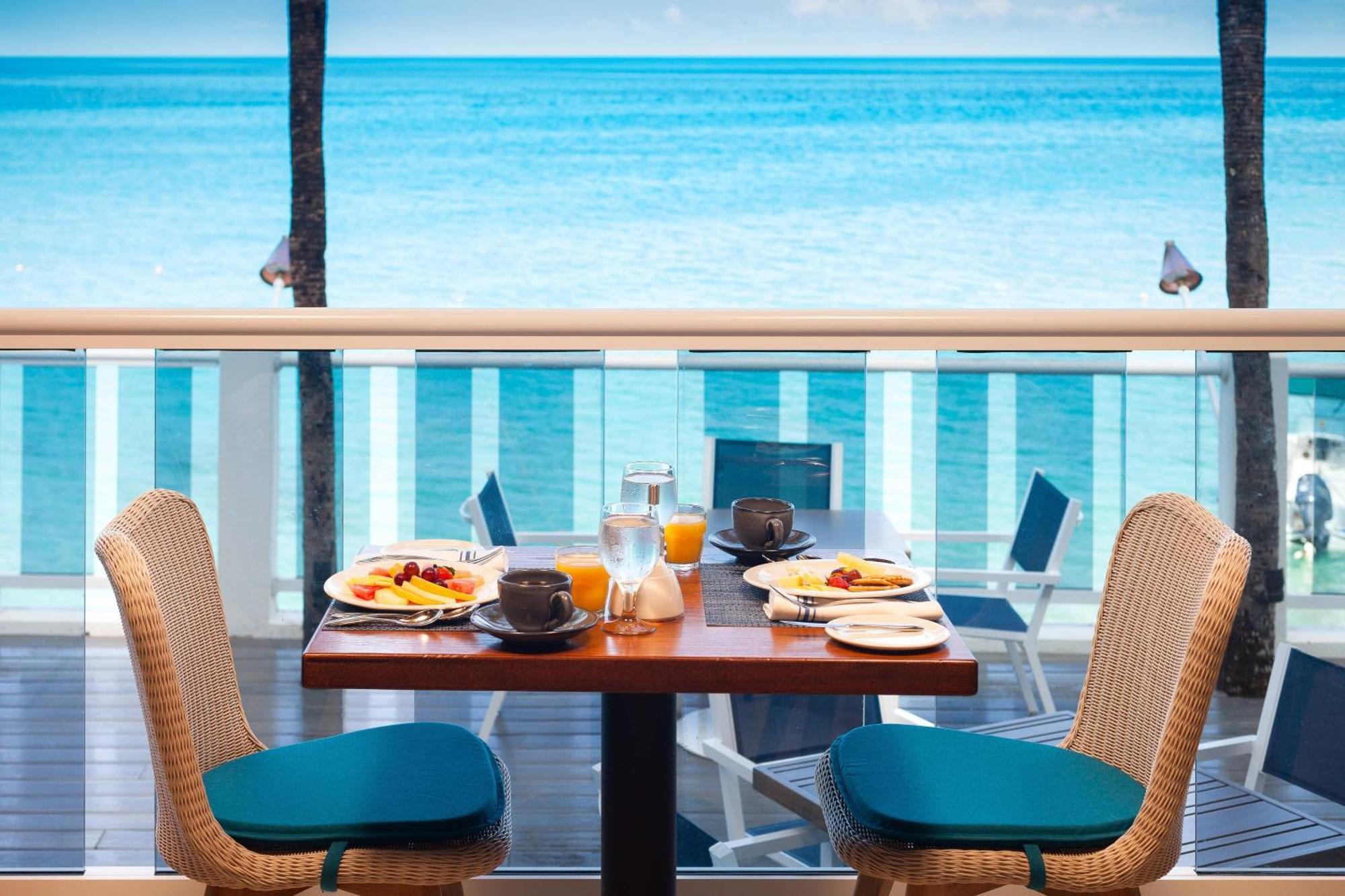 Waves Resort & Spa, Barbados, An Autograph Collection All-Inclusive Resort Άγιος Ιάκωβος Εξωτερικό φωτογραφία