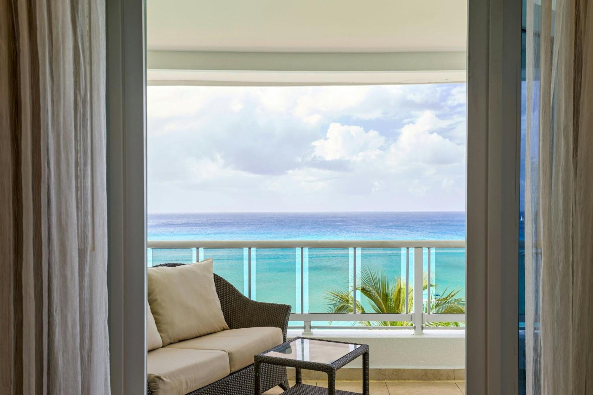 Waves Resort & Spa, Barbados, An Autograph Collection All-Inclusive Resort Άγιος Ιάκωβος Εξωτερικό φωτογραφία